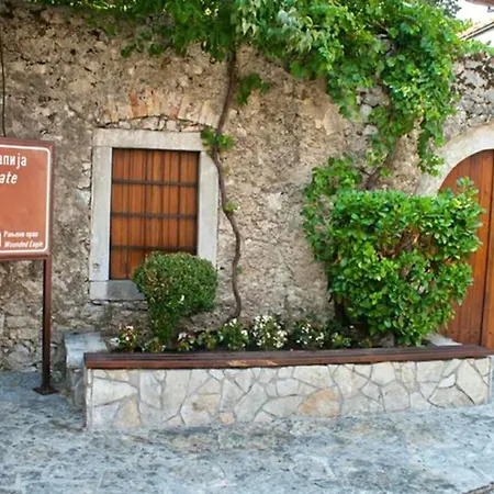 Stone House Apartment Trebinje